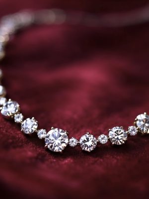 luxury-jewellery-display